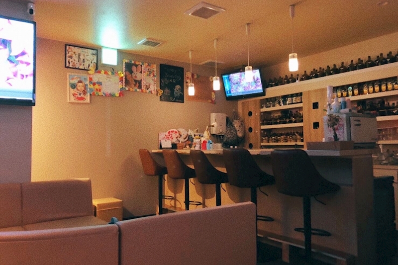 朝日のガールズバー スナック ポケパラ