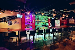 まりんちゅ～る - 西中島のガールズバー 店舗写真