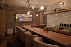 Girls Bar Lounge Smile・スマイル - 上野のガールズバー 店舗写真