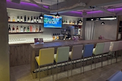 Smile Plus・スマイル - 上野のガールズバー 店舗写真