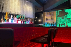 GIRL'S BAR ALICIA・アリシア - 町田のガールズバー 店舗写真