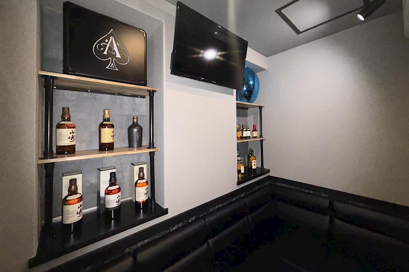 静岡県キャバクラ&ガールズバー第7位.HONEY TRAP