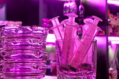 GIRL'S DINING BAR Canan 日本橋店・カナン - 日本橋のガールズバー 店舗写真