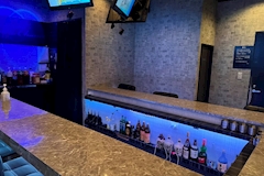 Girls Bar Bonne Chance 赤羽1号店・ボンヌシャンス - 赤羽のガールズバー 店舗写真