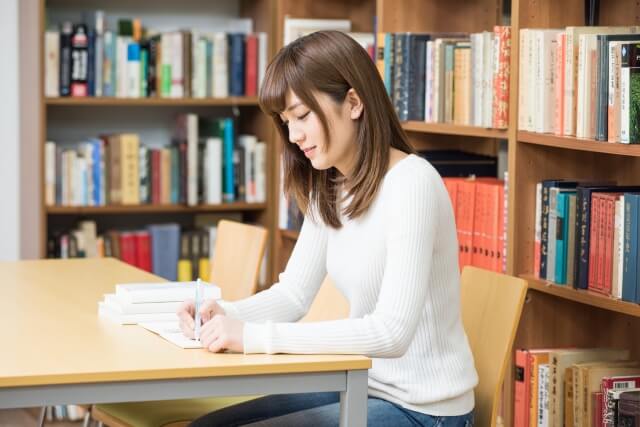 大学生
